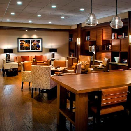 Trumbull Marriott Shelton Exteriör bild