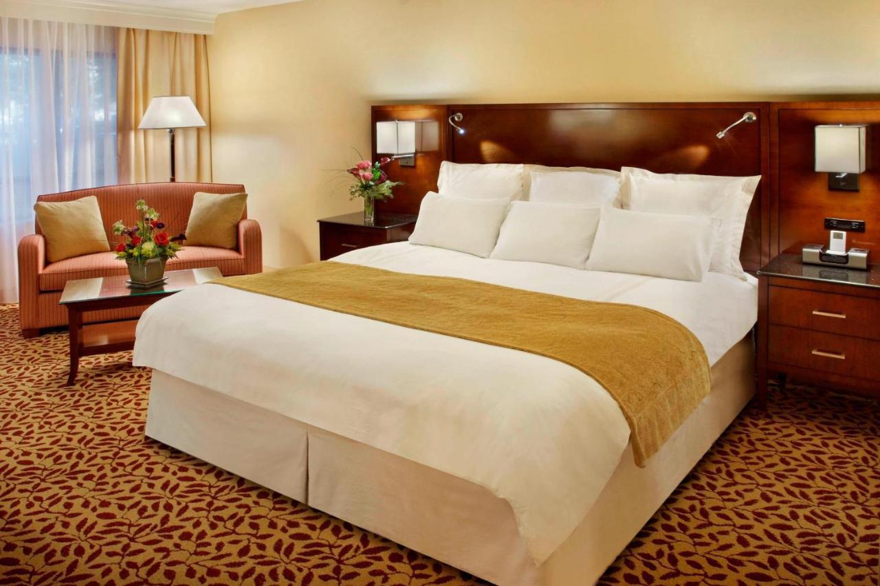 Trumbull Marriott Shelton Exteriör bild