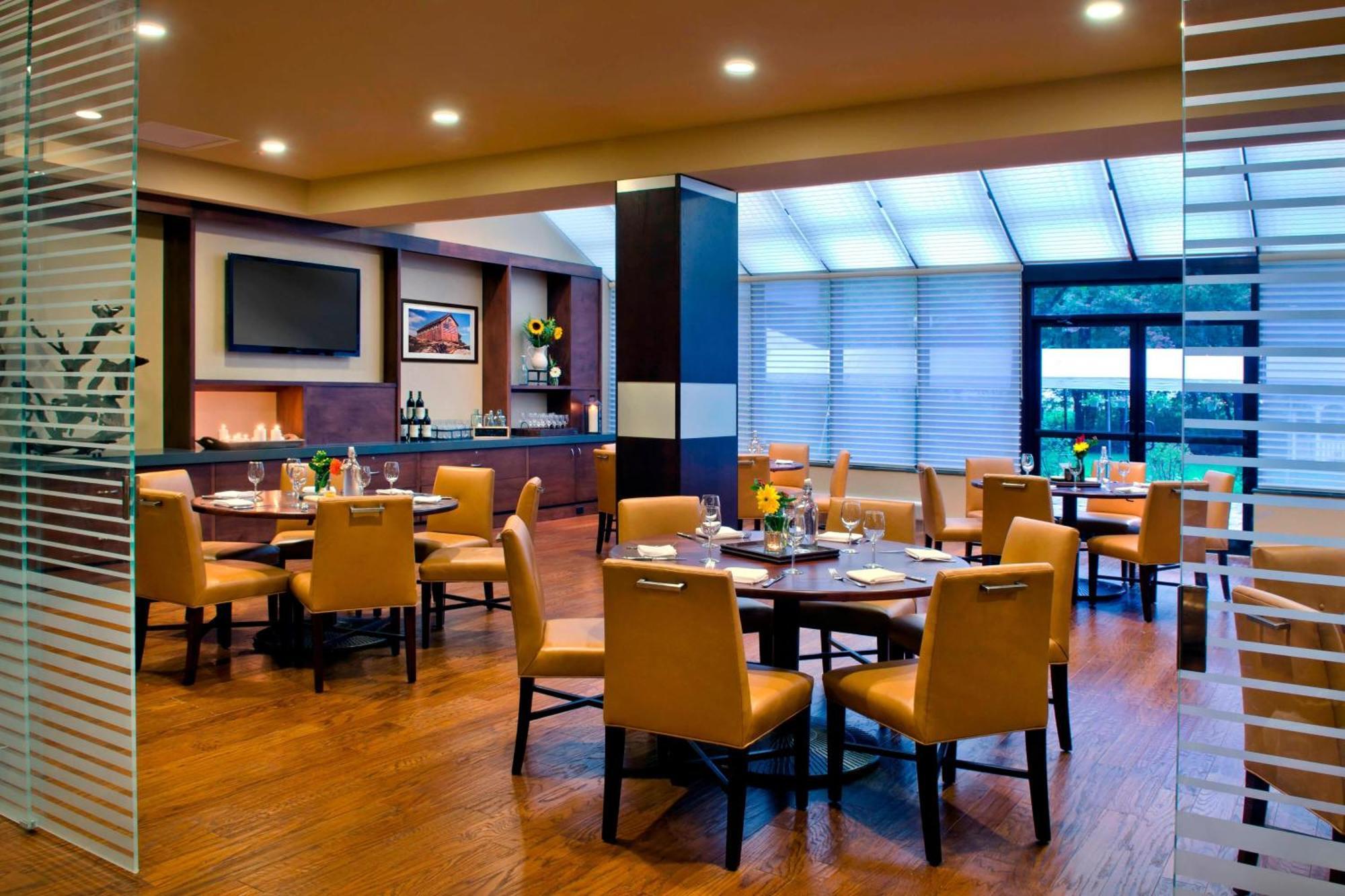 Trumbull Marriott Shelton Restaurang bild