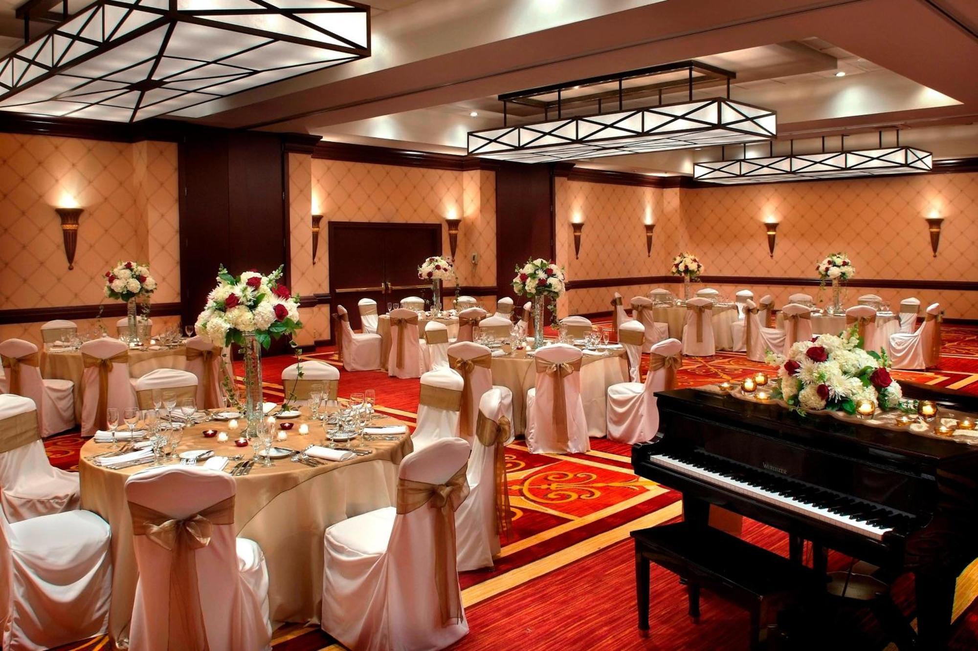 Trumbull Marriott Shelton Exteriör bild
