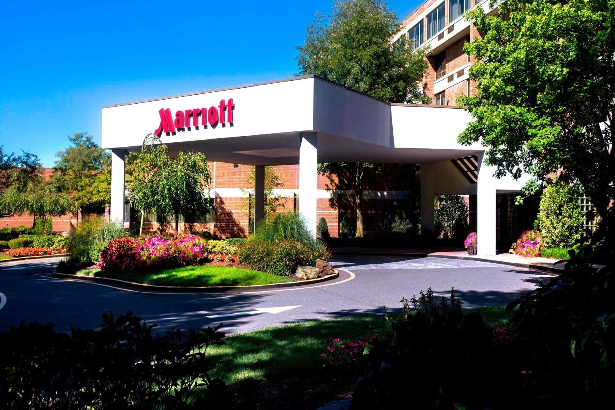 Trumbull Marriott Shelton Exteriör bild