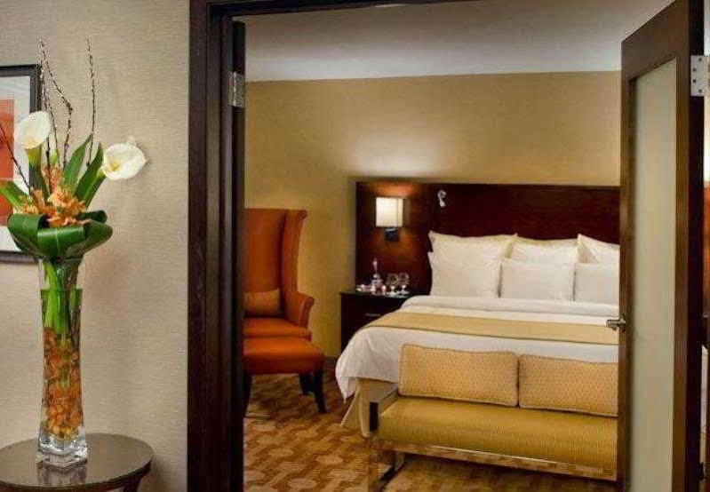 Trumbull Marriott Shelton Exteriör bild